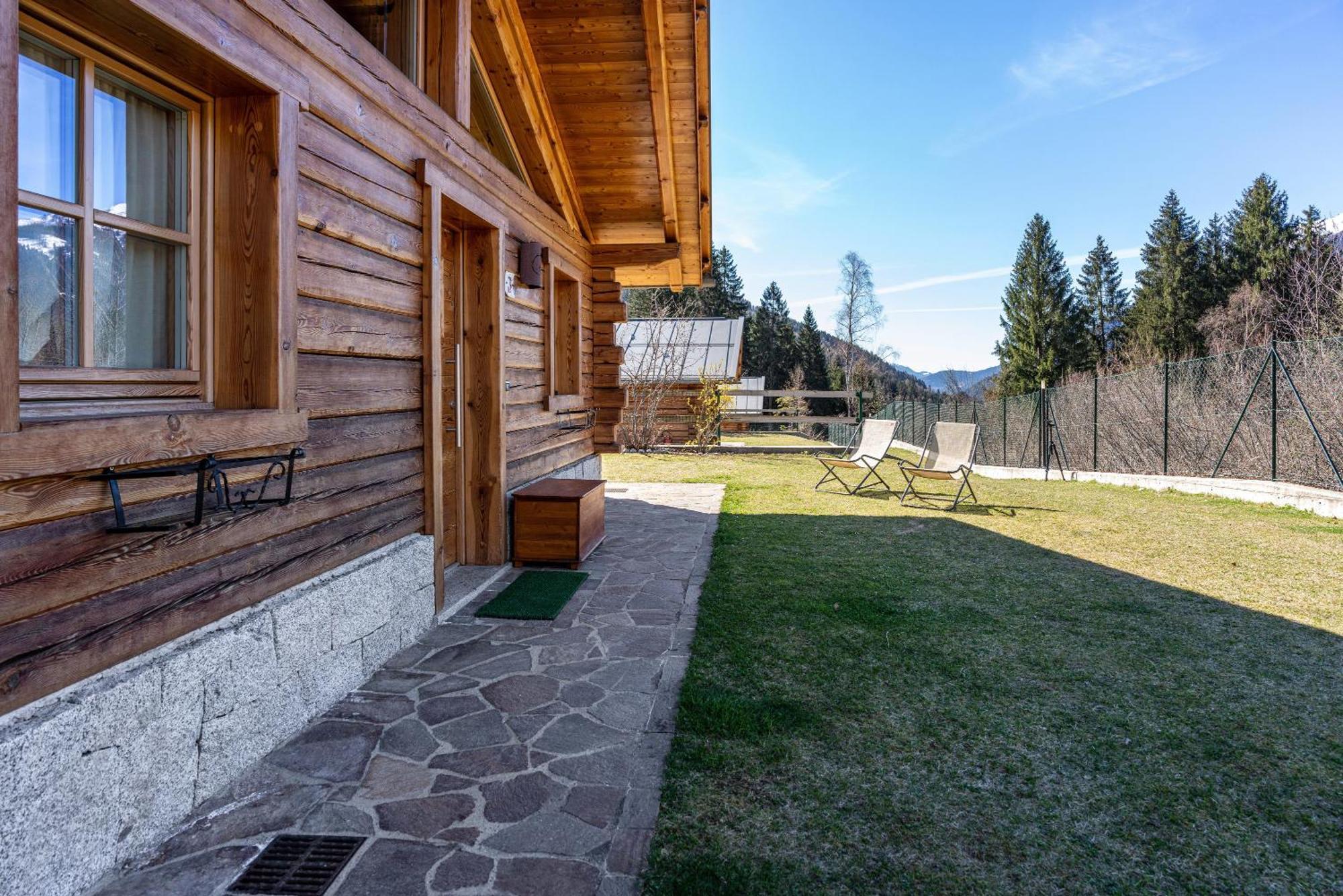 Chalet Camping Fae 3 Villa Madonna Dış mekan fotoğraf